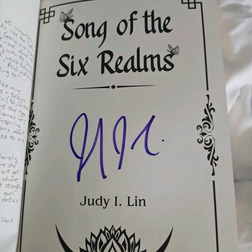 Judy I. Lin,‎ Song of the Six Realms, Owlcrate Excl. SIGNED 9781250871619 - Picture 5 of 5